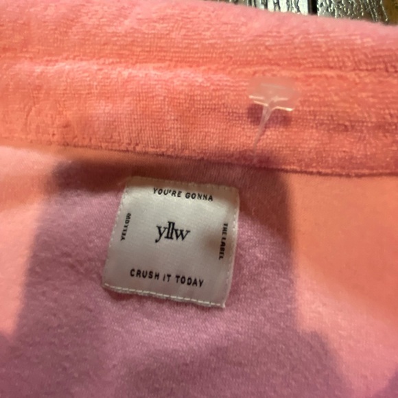 YLLW Hot Pink Terry Cloth Shirt Size Medium B17 - Picture 3 of 4